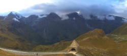 Archived image Webcam Grossglockner High Alpine Road 17:00