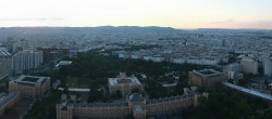 Archiv Foto Webcam Wien - Stadtpanorama 19:00