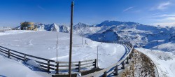 Archived image Webcam Panorama Grossglockner High Alpine Road - Edelweißhütte 11:00