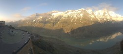 Archiv Foto Webcam Großglockner: Gletscherrestaurant Freiwandeck 05:00