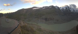 Archiv Foto Webcam Großglockner: Gletscherrestaurant Freiwandeck 19:00