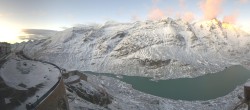 Archived image Webcam Großglockner - Restaurant Freiwandeck 05:00