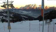 Archived image Webcam Hauser Kaibling, Styria - View towards Schladminger Tauern 06:00