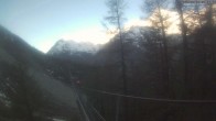Archiv Foto Webcam Grächen: Charles Kuonen Hängebrücke 05:00