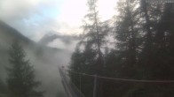 Archiv Foto Webcam Grächen: Charles Kuonen Hängebrücke 06:00