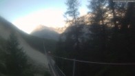 Archiv Foto Webcam Grächen: Charles Kuonen Hängebrücke 06:00