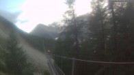 Archiv Foto Webcam Grächen: Charles Kuonen Hängebrücke 06:00