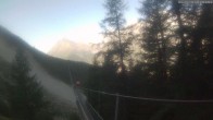 Archiv Foto Webcam Grächen: Charles Kuonen Hängebrücke 07:00