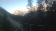 Archiv Foto Webcam Grächen: Charles Kuonen Hängebrücke 07:00