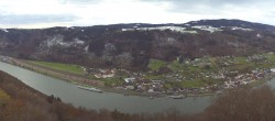 Archived image Webcam Panoramic view of the Danube 11:00