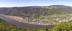Archived image Webcam Panoramic view of the Danube 09:00