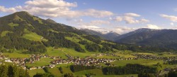 Archiv Foto Webcam Dorfkamera über Westendorf am Wilden Kaiser 17:00