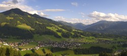 Archiv Foto Webcam Dorfkamera über Westendorf am Wilden Kaiser 17:00