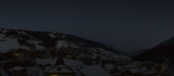 Archiv Foto Webcam Blick über Saalbach vom Alpinresort 17:00