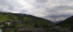 Archiv Foto Webcam Blick über Saalbach vom Alpinresort 13:00