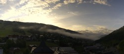 Archiv Foto Webcam Blick über Saalbach vom Alpinresort 05:00