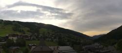 Archiv Foto Webcam Blick über Saalbach vom Alpinresort 05:00
