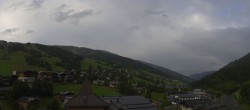 Archiv Foto Webcam Blick über Saalbach vom Alpinresort 17:00