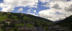 Archiv Foto Webcam Blick über Saalbach vom Alpinresort 11:00