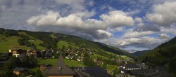 Archiv Foto Webcam Blick über Saalbach vom Alpinresort 17:00