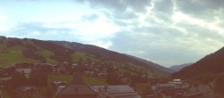 Archiv Foto Webcam Blick über Saalbach vom Alpinresort 05:00