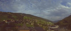Archiv Foto Webcam Blick über Saalbach vom Alpinresort 17:00
