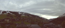 Archiv Foto Webcam Blick über Saalbach vom Alpinresort 07:00