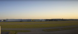 Archiv Foto Webcam Panorama Flugplatz Wiener Neustadt OST 05:00