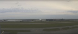 Archiv Foto Webcam Panorama Flugplatz Wiener Neustadt OST 05:00