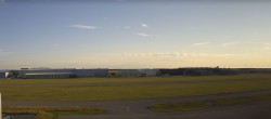Archiv Foto Webcam Panorama Flugplatz Wiener Neustadt OST 05:00
