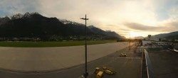 Archived image Webcam Airport Innsbruck Panorama 05:00