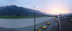Archiv Foto Webcam Panorama Innsbruck Flughafen 03:00