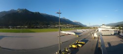 Archiv Foto Webcam Panorama Innsbruck Flughafen 17:00