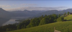 Archiv Foto Webcam Panorama Traunsee 05:00