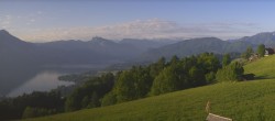 Archiv Foto Webcam Panorama Traunsee 06:00