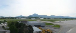 Archived image Webcam Salzburg Airport Panorama 07:00