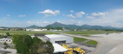 Archived image Webcam Salzburg Airport Panorama 15:00