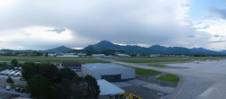 Archived image Webcam Salzburg Airport Panorama 06:00