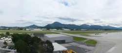 Archived image Webcam Salzburg Airport Panorama 11:00