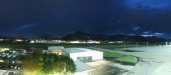 Archived image Webcam Salzburg Airport Panorama 05:00