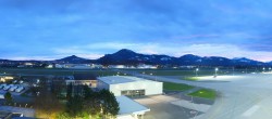 Archiv Foto Webcam Flughafen Salzburg 06:00