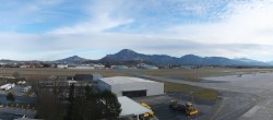 Archived image Webcam Salzburg Airport Panorama 11:00