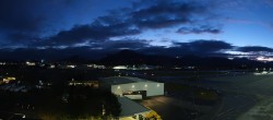 Archiv Foto Webcam Flughafen Salzburg 06:00