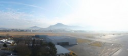 Archiv Foto Webcam Flughafen Salzburg 07:00