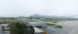 Archiv Foto Webcam Flughafen Salzburg 13:00