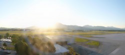 Archiv Foto Webcam Flughafen Salzburg 05:00