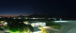 Archived image Webcam Salzburg Airport Panorama 03:00