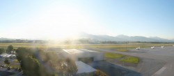Archiv Foto Webcam Flughafen Salzburg 05:00