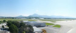 Archiv Foto Webcam Flughafen Salzburg 09:00