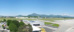 Archiv Foto Webcam Flughafen Salzburg 15:00